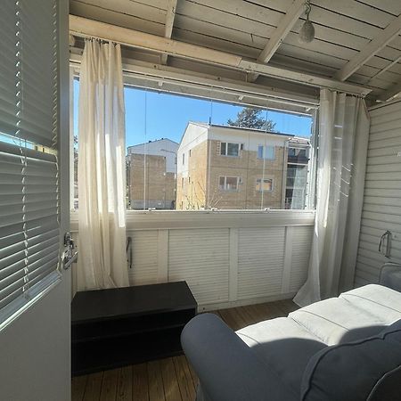 Private Rooms Near Metro, Free Parking,Direct Bus From Airport Helsinki Ngoại thất bức ảnh