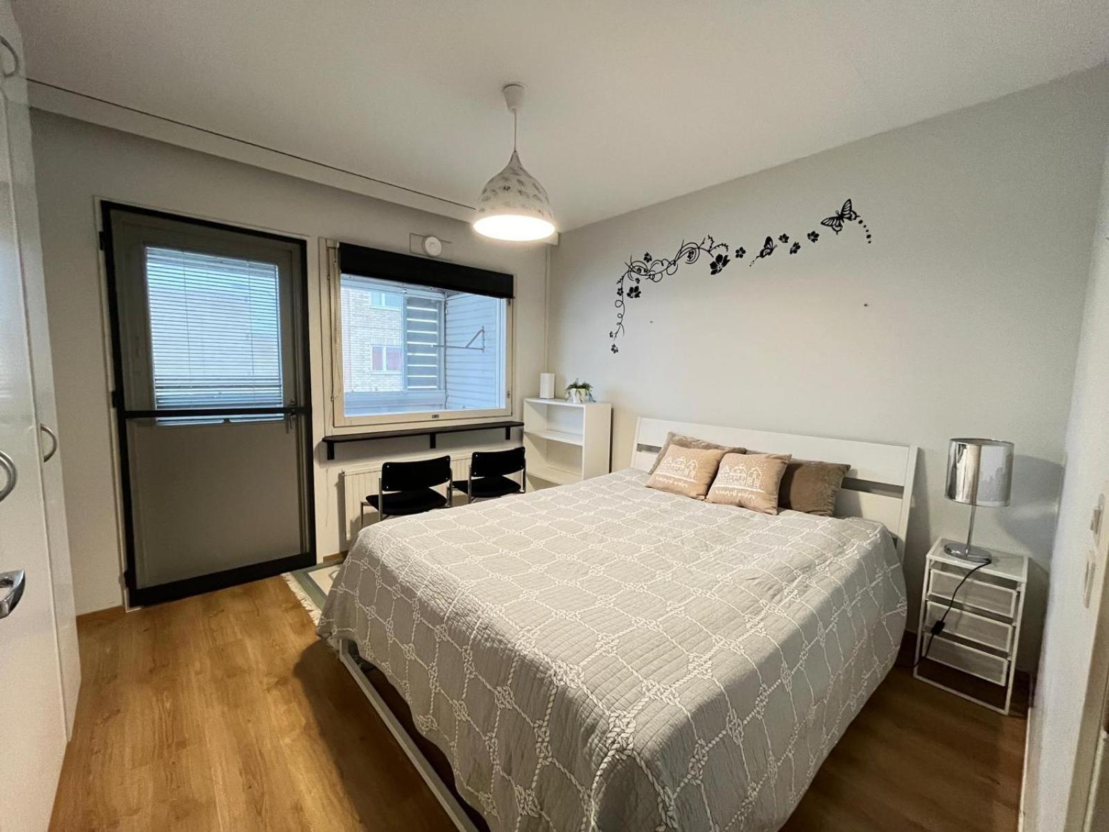 Private Rooms Near Metro, Free Parking,Direct Bus From Airport Helsinki Ngoại thất bức ảnh