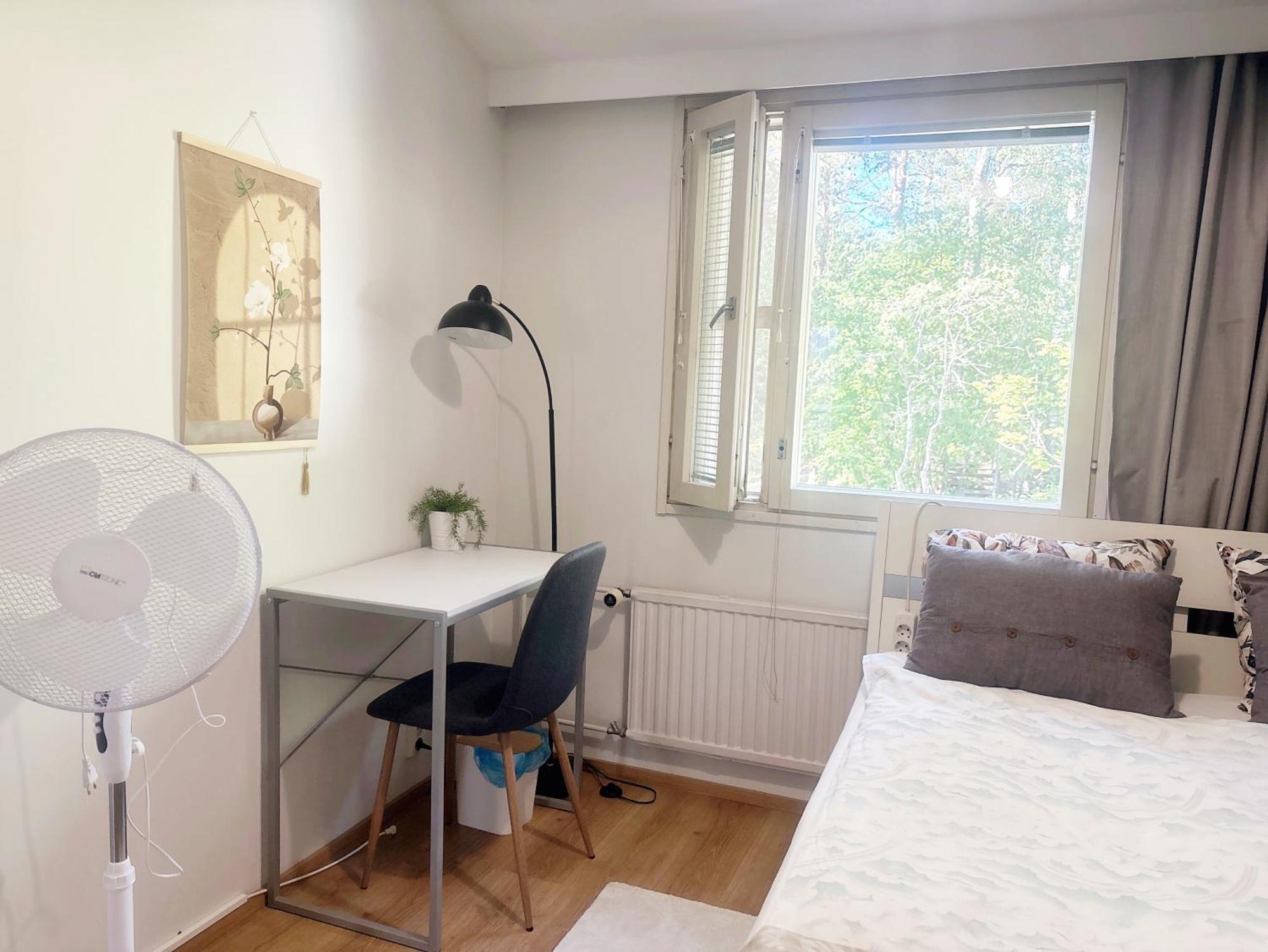 Private Rooms Near Metro, Free Parking,Direct Bus From Airport Helsinki Ngoại thất bức ảnh